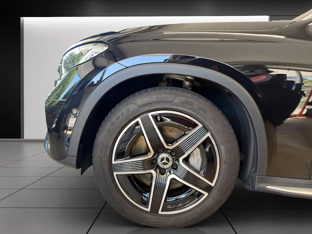 MERCEDES-BENZ GLC 220 d 4M 9G-Tronic