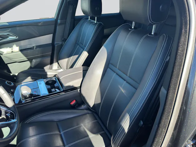 Land Rover Range Rover Velar R-Dynamic D 200 SE Automatic Black