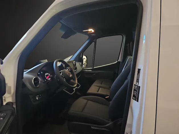 MERCEDES-BENZ Sprinter 315 CDI Standard 9G-TRONIC