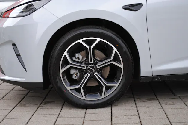 BYD Dolphin G DM-i Comfort