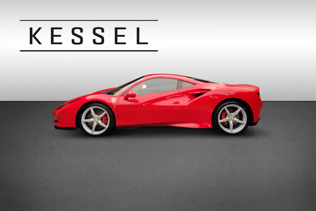 FERRARI F8 Tributo