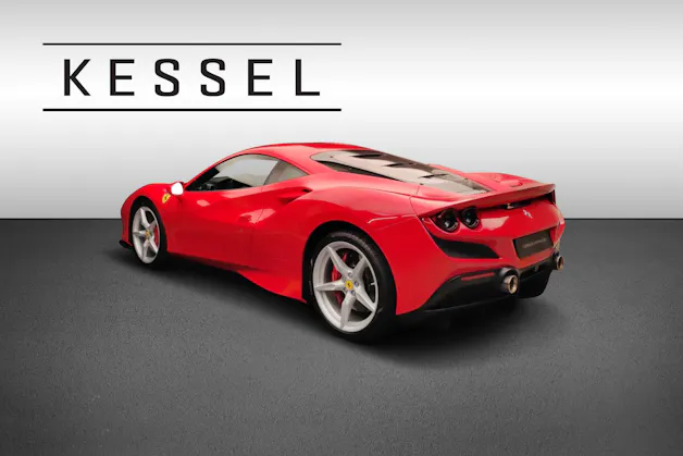 FERRARI F8 Tributo