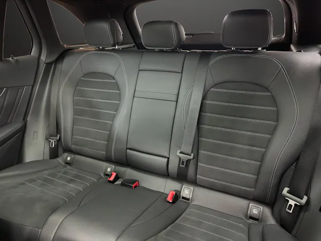 MERCEDES-BENZ GLC 200 4M Night Star
