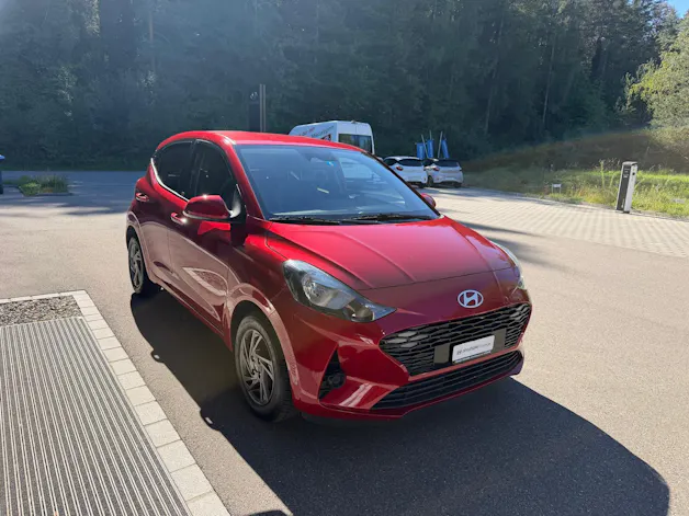 HYUNDAI i10 1.2 Amplia Aut.