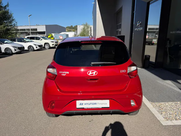 HYUNDAI i10 1.2 Amplia Aut.