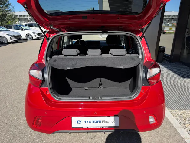 HYUNDAI i10 1.2 Amplia Aut.