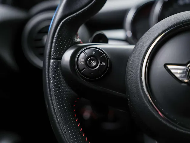 MINI Cooper John Cooper Works Steptronic *Facelift*Head Up Display*