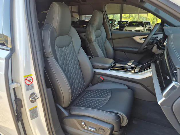AUDI Q7 SUV TFSI quattro 250 kW S line tiptronic