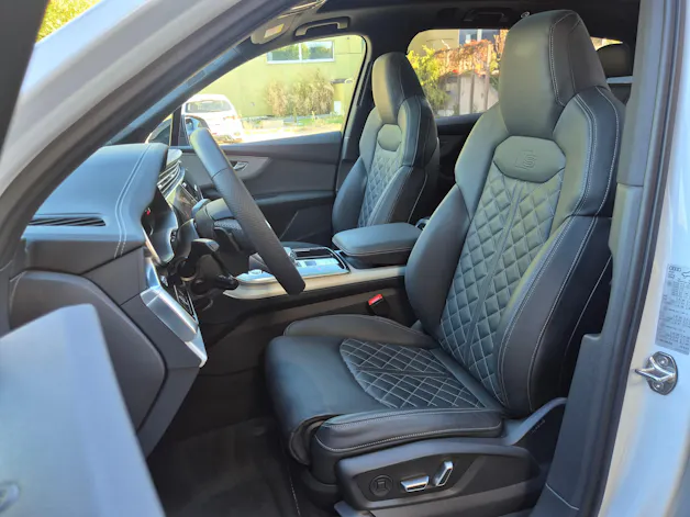 AUDI Q7 SUV TFSI quattro 250 kW S line tiptronic