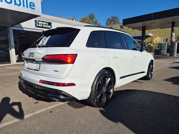 AUDI Q7 SUV TFSI quattro 250 kW S line tiptronic