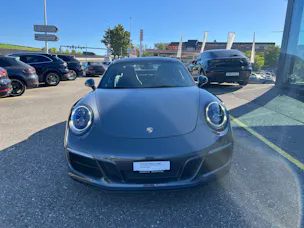 PORSCHE 911 Carrera 4 GTS PDK
