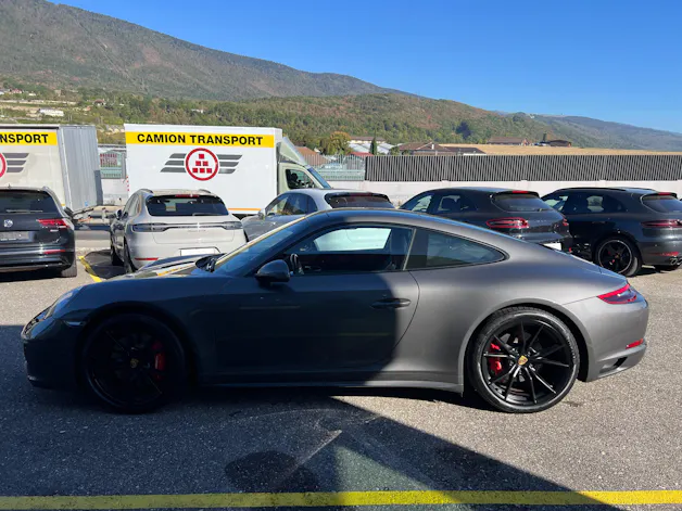 PORSCHE 911 Carrera 4 GTS PDK