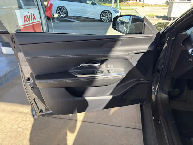 MAZDA 6e Takumi