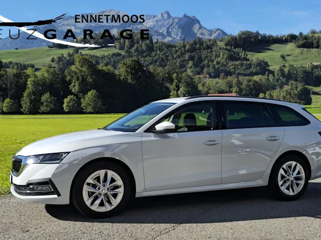 SKODA Octavia Combi 2.0 TDI DSG Style *8-fach bereift+frisch ab MFK*
