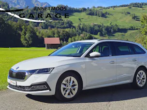 SKODA Octavia Combi 2.0 TDI DSG Style *8-fach bereift+frisch ab MFK*