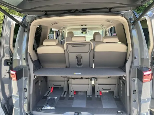 VW Multivan 2.0 TDI Life Edition DSG