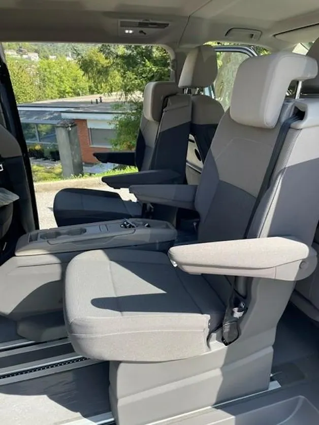 VW Multivan 2.0 TDI Life Edition DSG