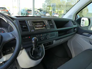 VW T6 Kombi 3000 2.0 TDI 102 Entry
