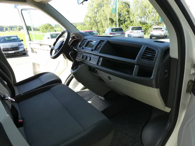 VW T6 Kombi 3000 2.0 TDI 102 Entry