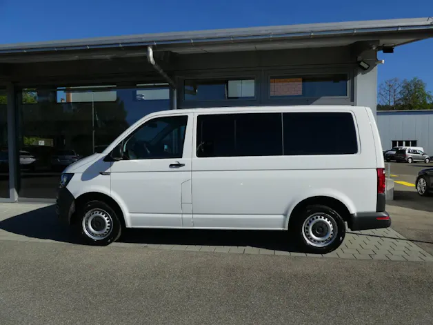 VW T6 Kombi 3000 2.0 TDI 102 Entry