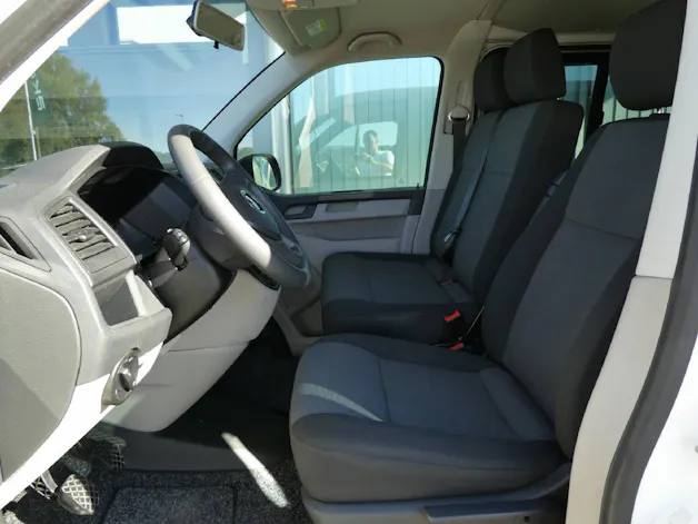 VW T6 Kombi 3000 2.0 TDI 102 Entry
