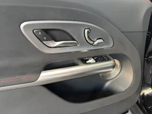 MERCEDES-BENZ GLB 350 85kWh EQ 4 Matic