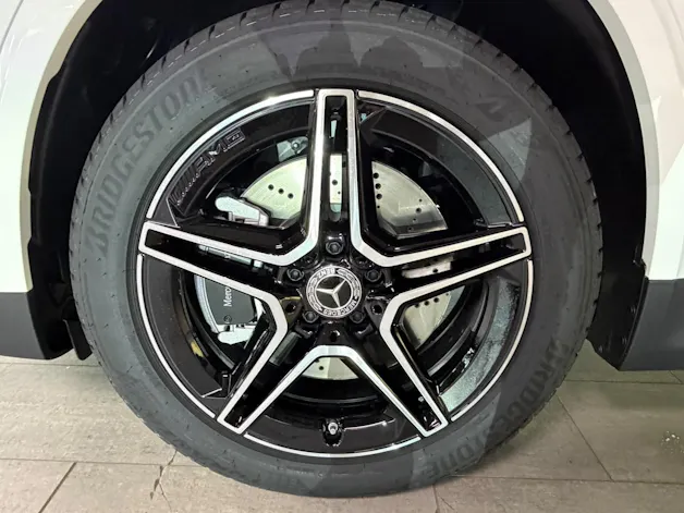 MERCEDES-BENZ GLA 250 4Matic 8G-DCT Swiss Star