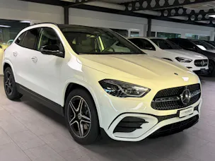 MERCEDES-BENZ GLA 250 4Matic 8G-DCT Swiss Star
