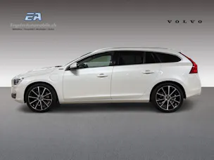 VOLVO V60 D6 AWD Plug-in Hybrid Summum Geartronic