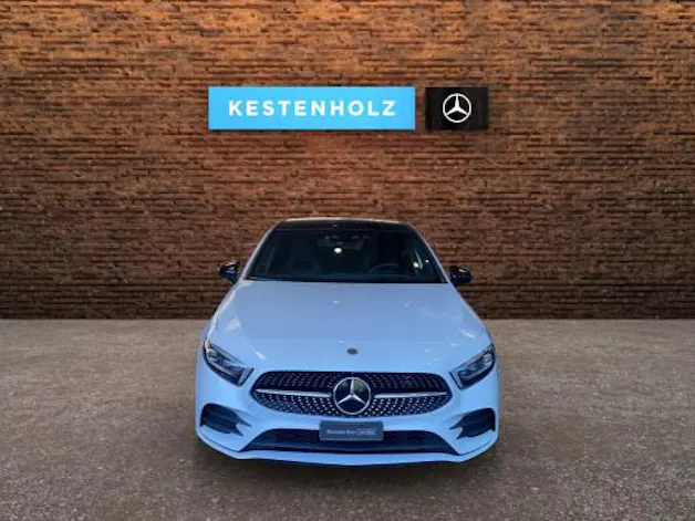 MERCEDES-BENZ A 200 AMG Line