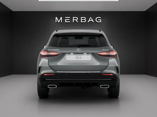MERCEDES-BENZ GLA 220d 4Matic 8G-DCT
