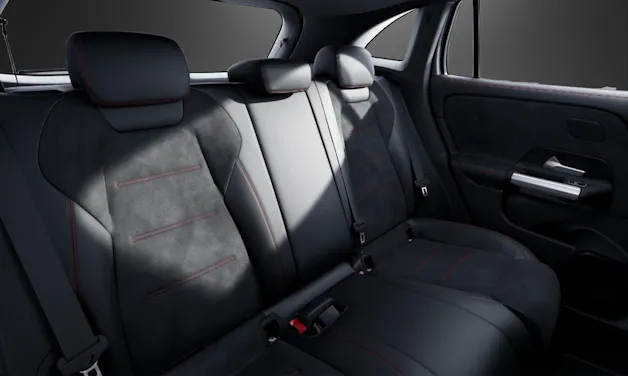 MERCEDES-BENZ GLA 220d 4Matic 8G-DCT