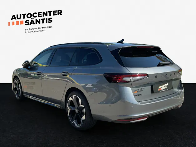 SKODA Superb Combi 2.0 TDi Sportline 4x4 DSG