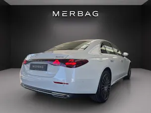 MERCEDES-BENZ E 220 d 4Matic