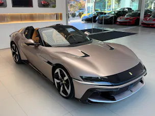 FERRARI 12 Cilindri Spider
