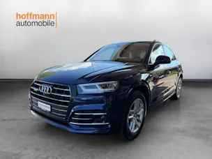 AUDI Q5 55 TFSI e sport quattro