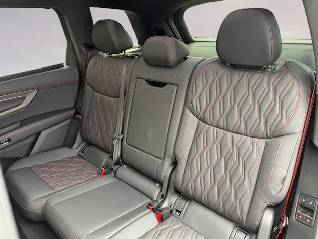 AUDI Q7 SUV TDI quattro 220 kW