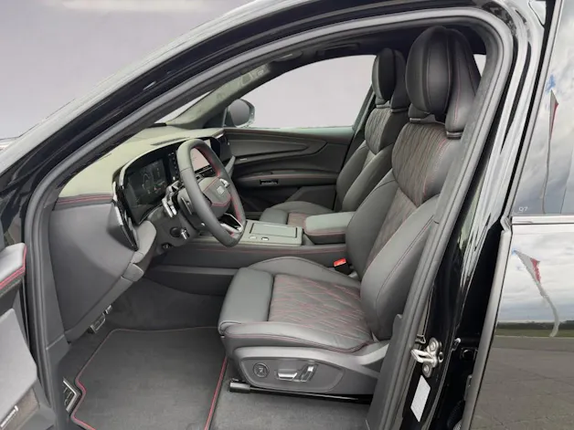 AUDI Q7 SUV TDI quattro 220 kW