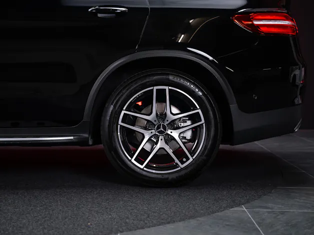 MERCEDES-BENZ GLC 43 AMG 4m Coupè / CH-Fahrzeug / 360°Kamera / Ambientebeleuchtung