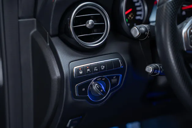 MERCEDES-BENZ GLC 43 AMG 4m Coupè / CH-Fahrzeug / 360°Kamera / Ambientebeleuchtung
