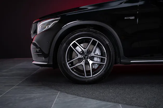 MERCEDES-BENZ GLC 43 AMG 4m Coupè / CH-Fahrzeug / 360°Kamera / Ambientebeleuchtung