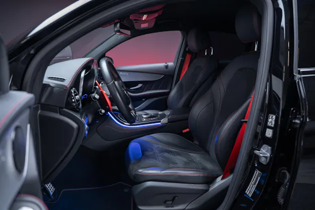 MERCEDES-BENZ GLC 43 AMG 4m Coupè / CH-Fahrzeug / 360°Kamera / Ambientebeleuchtung