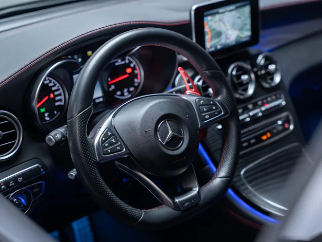 MERCEDES-BENZ GLC 43 AMG 4m Coupè / CH-Fahrzeug / 360°Kamera / Ambientebeleuchtung