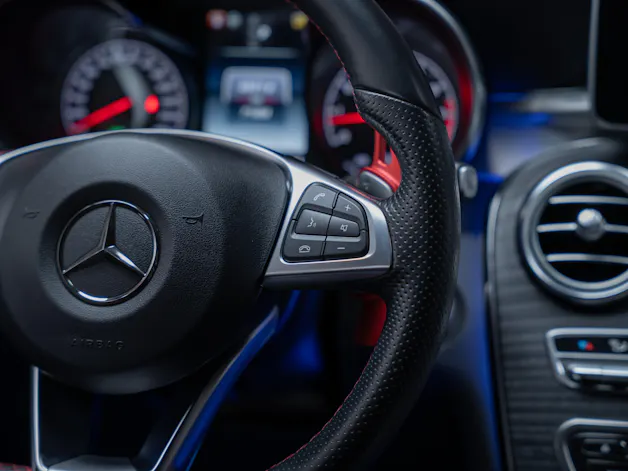 MERCEDES-BENZ GLC 43 AMG 4m Coupè / CH-Fahrzeug / 360°Kamera / Ambientebeleuchtung