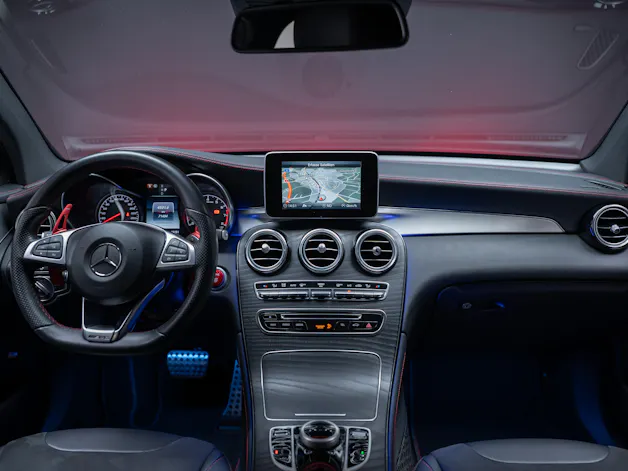 MERCEDES-BENZ GLC 43 AMG 4m Coupè / CH-Fahrzeug / 360°Kamera / Ambientebeleuchtung