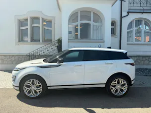 Land Rover Range Rover Evoque 2.0 T R-Dynamic SE