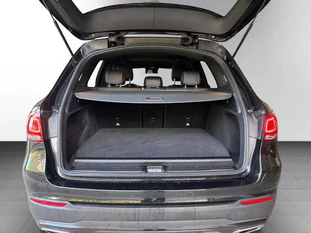 MERCEDES-BENZ GLC 300 e AMG Line 4Matic 9G-Tronic