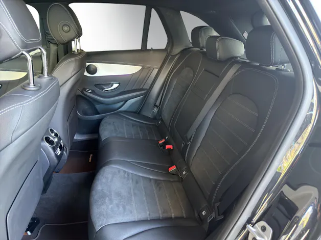 MERCEDES-BENZ GLC 300 e AMG Line 4Matic 9G-Tronic