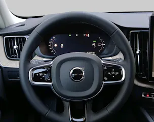 VOLVO XC60 2.0 T8 TE Ultra Dark eAWD