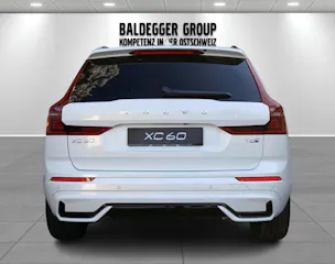 VOLVO XC60 2.0 T8 TE Ultra Dark eAWD